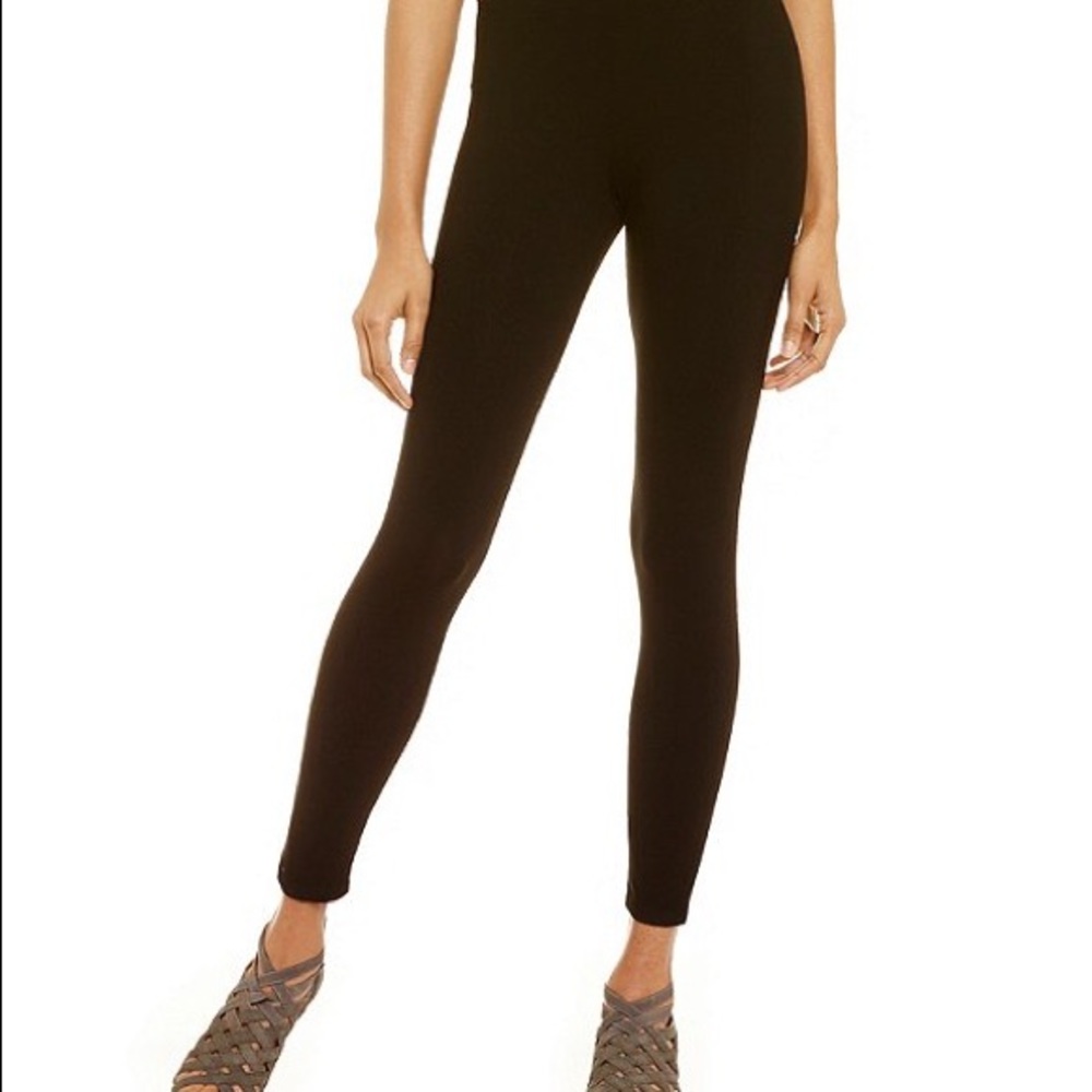 Black leggings